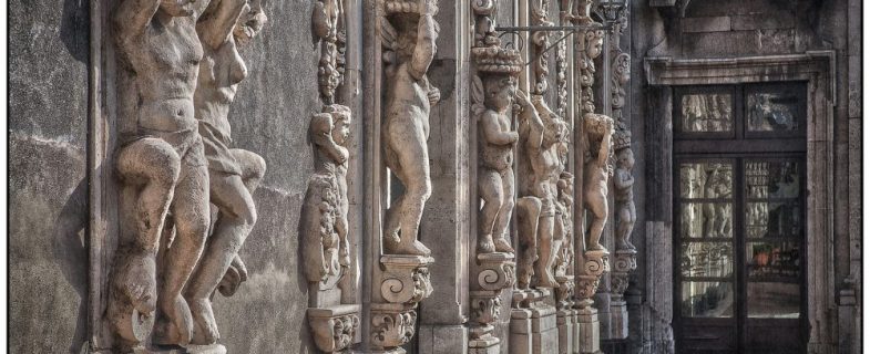 PeriPeri Catania - Palazzo Biscari tutte le informazioni